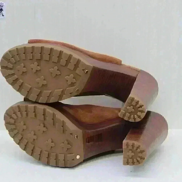 Michael Kors Women's Brown Suede Leather Rubber Outsole Block Heel Sandal Size U - Picture 10 of 11